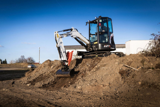 Bobcat E27z Mini Excavator _7__WEB